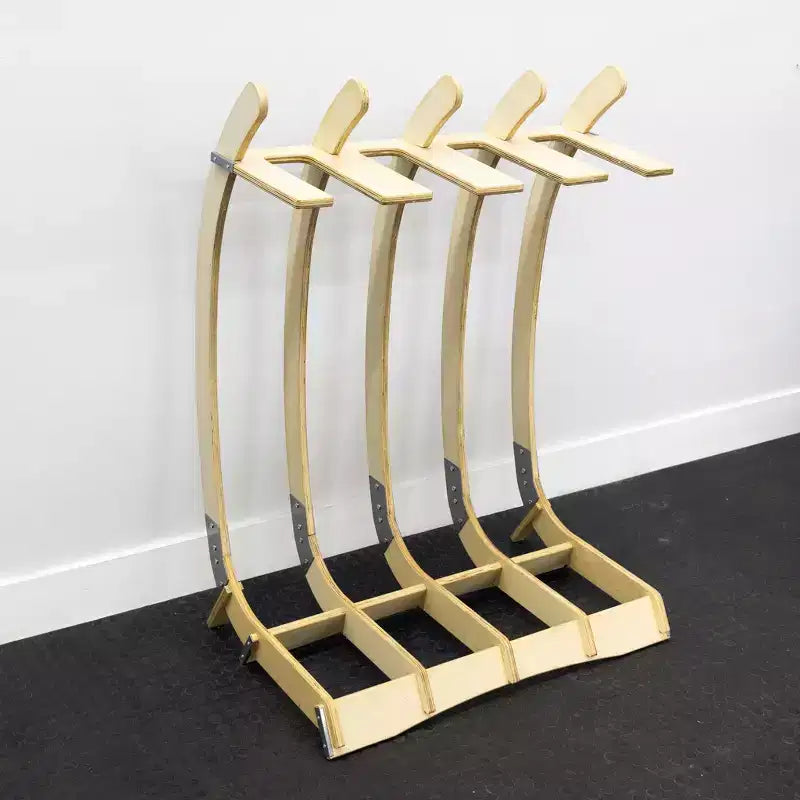 Supporto da pavimento in legno per 4 tavole da surf