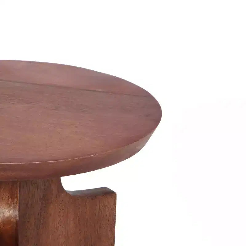 Tavolino rotondo in legno di mango con gambe, noce