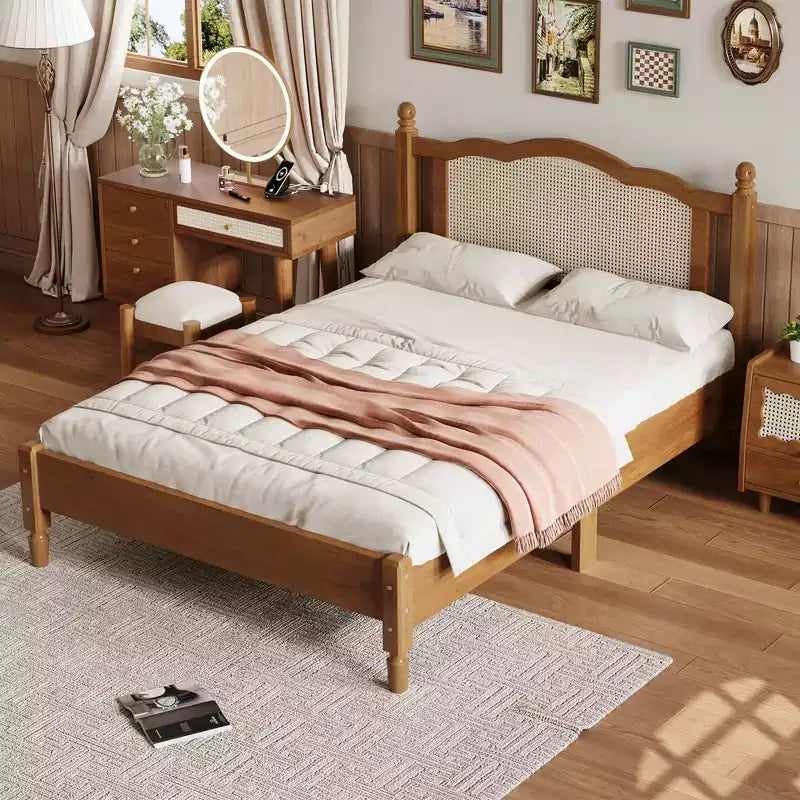 Letto a piattaforma matrimoniale in legno con testiera in rattan naturale, struttura del letto vintage con doghe in legno, noce